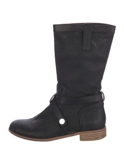 Pre-owned Fendi Leather Moto Boots In Black