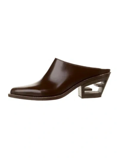 Pre-owned Fendi Leather Mules In Green