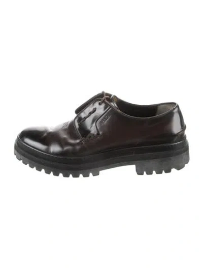 Pre-owned Fendi Leather Oxfords In Black