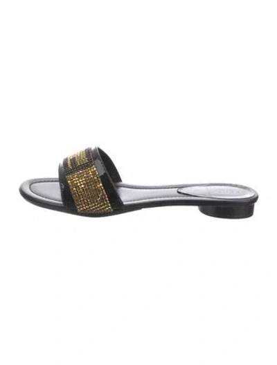 Pre-owned Fendi Leather Patterned Slides In Black