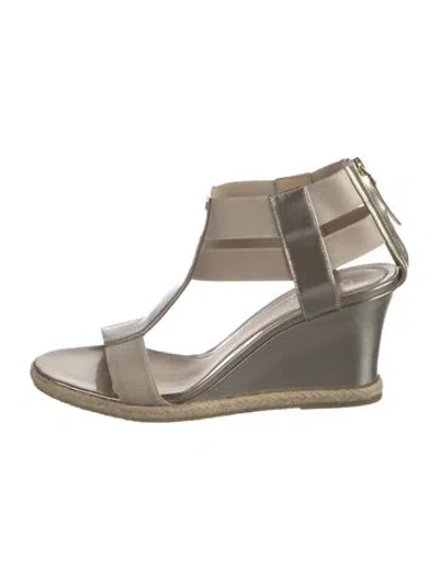 Pre-owned Fendi Leather Sandals In Metallic