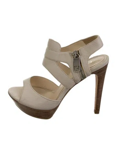 Pre-owned Fendi Leather Sandals In Neutrals