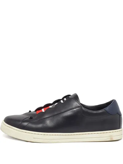 Pre-owned Fendi Leather Scalloped-detail Sneakers In Black