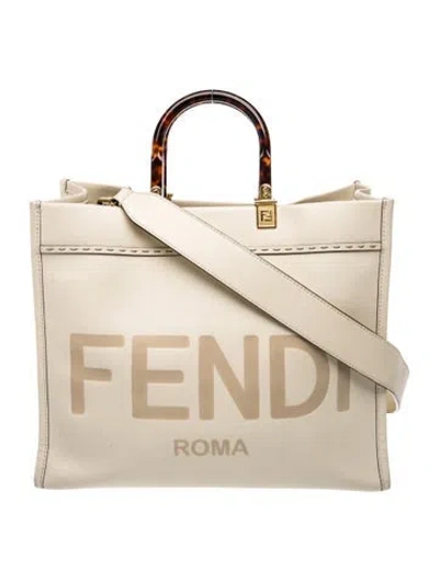 Pre-owned Fendi Leather Shoulder Bag In Neutrals