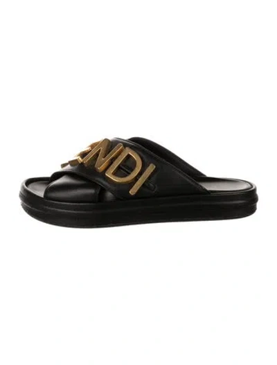 Pre-owned Fendi Leather Slides In Black