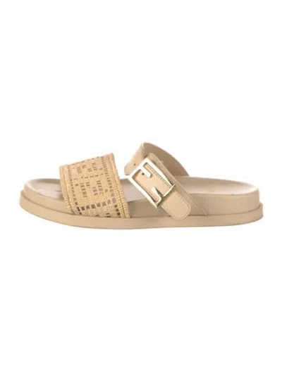 Pre-owned Fendi Leather Slides In Neutral
