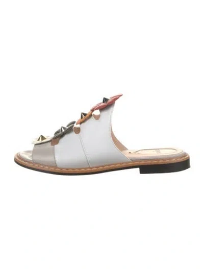 Pre-owned Fendi Leather Slides In White