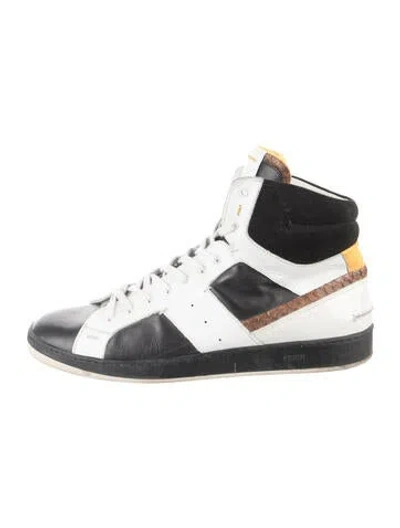 Pre-owned Fendi Leather Sneakers In Black
