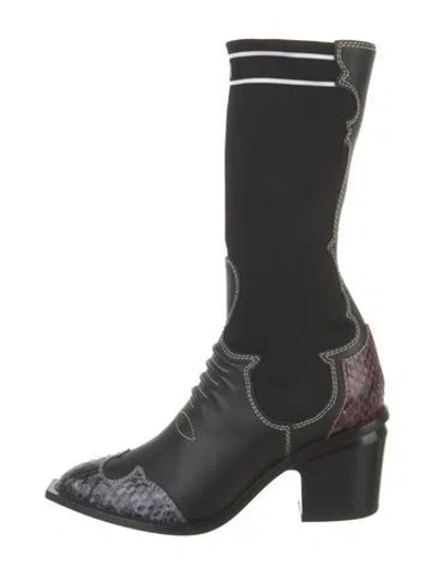 Pre-owned Fendi Leather Sock Boots In Black