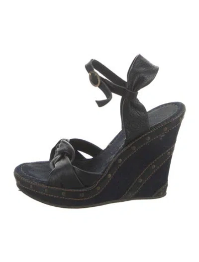 Pre-owned Fendi Leather Studded Accents Espadrilles In Blue