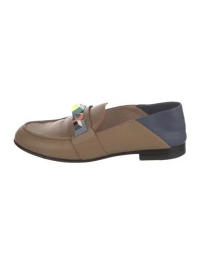 Pre-owned Fendi Leather Studded Accents Loafers In Neutrals
