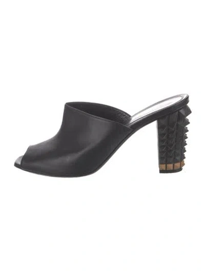 Pre-owned Fendi Leather Studded Accents Mules In Black