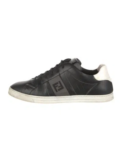 Pre-owned Fendi Leather Studded Accents Sneakers