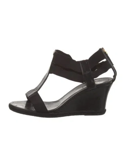 Pre-owned Fendi Leather T-strap Sandals In Black