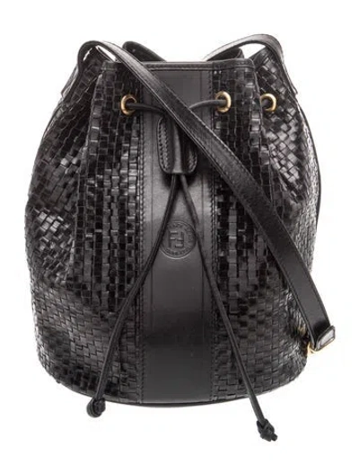 Pre-owned Fendi Leather Vintage Bucket Vintage In Black