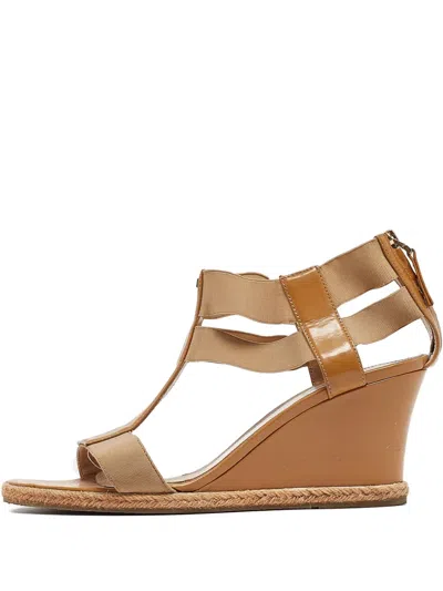 Pre-owned Fendi Leather Wedge Sandals In Neutral