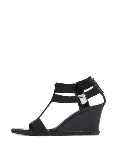 Pre-owned Fendi Leather Wedge Sandals In Black