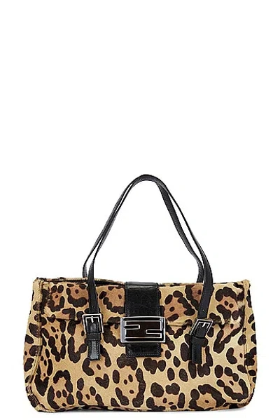 Fendi Leopard Shoulder Bag In Tan