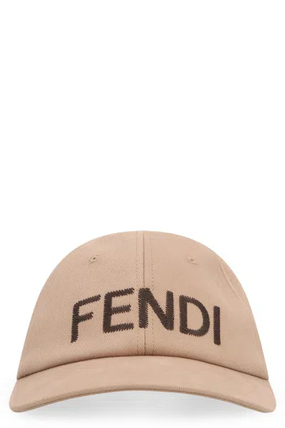 Fendi Logo Baseball Cap In Black