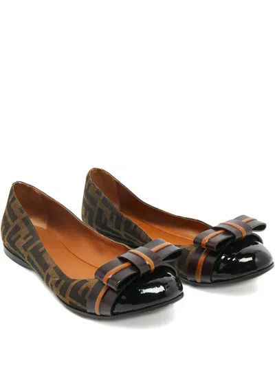 Pre-owned Fendi Logo Bow Ballet Flats In Brown