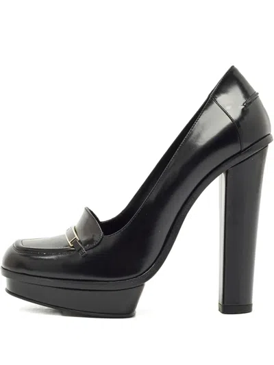 Pre-owned Fendi Logo-detail Leather Pumps In Black