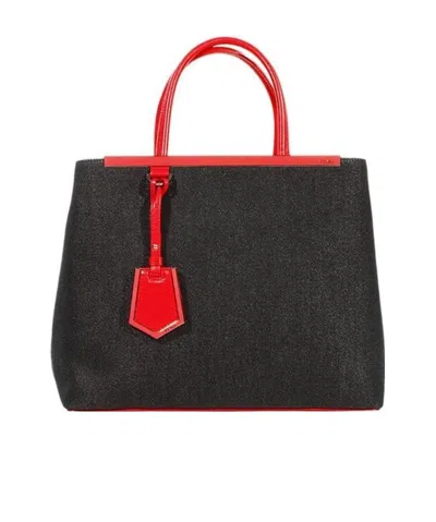 Fendi Logo Details Handbag In Black