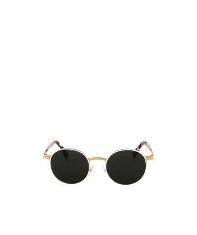 Fendi Logo Details Sunglasses In Black
