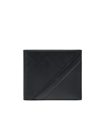 Fendi Logo-embossed Bi-fold Wallet In Black