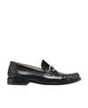 Fendi Logo-plaque Leather Loafers In Black