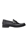 Fendi Logo-plaque Leather Loafers In Black