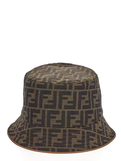 Fendi Logoed Hat In Burgundy