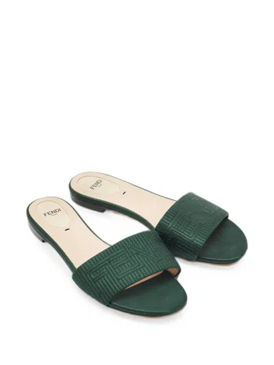 Pre-owned Fendi Logo-motif Slides In Green