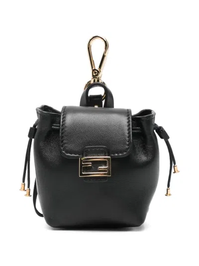 Fendi Logo-plaque Bag Charm In Black