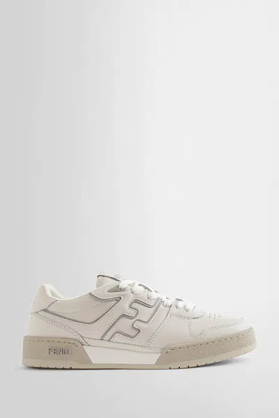 FENDI ABBINARE LE SNEAKERS