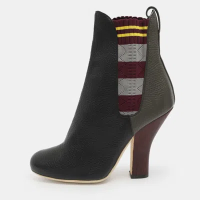 Pre-owned Fendi Marie Antoinette Size 39 Black Knit And Leather Boots In Multi