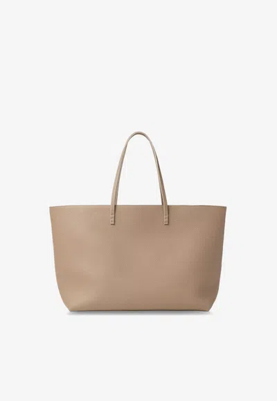 Fendi Medium Roll Grained Leather Tote Bag In Dove