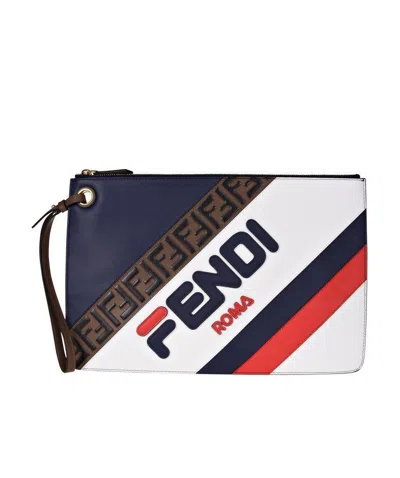 Fendi Three Stripes, Flat Hand Bag. In Black