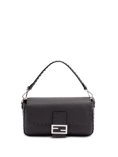 FENDI FENDI MEN `BAGUETTE` BAG