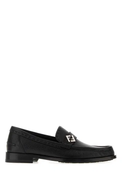 Fendi Round Toe Textured Leather Loafers In Black