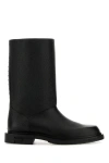 Fendi Leather Frame Boots In Black