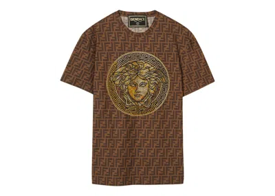 Pre-owned Fendi Men's  Fendace Ff T-shirt In Brown/gold