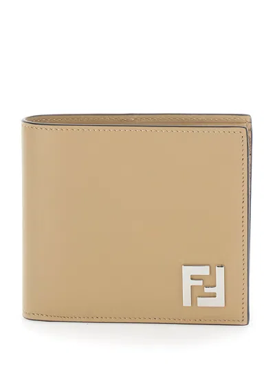 FENDI FENDI MEN BEIGE BI-FOLD WALLET WITH FF PLAQUE ON THE FRONT AND FF MOTIF IN LEATHER MAN