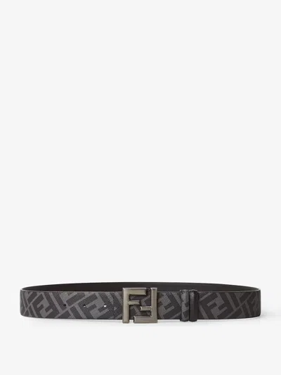 Fendi Men Reversible Leather Belt In Black
