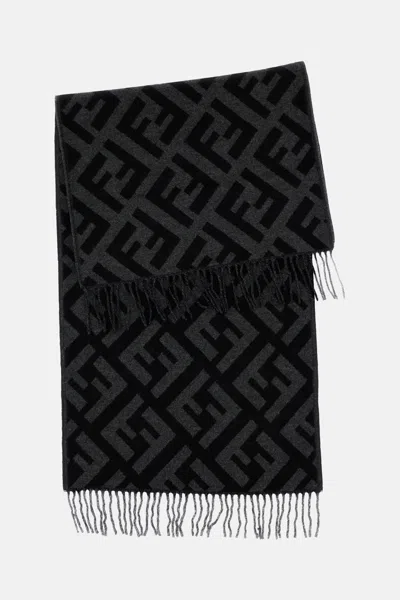 Fendi Men Wool Scarf In Black
