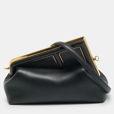Pre-owned Fendi Midi First Black Leather Shoulder Bag