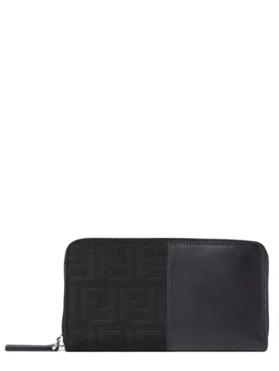 Fendi Mini Zipped Wallet 10 Cm X 19 Cm X 2 Cm With Three Compartments, Card Slots & Zip Pocket In Nero