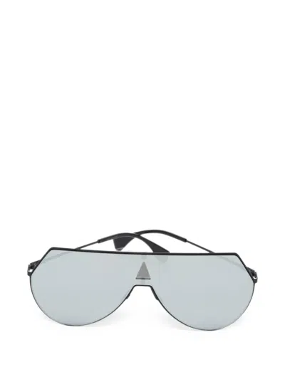 Pre-owned Fendi Mirrored Sunglasses In Black