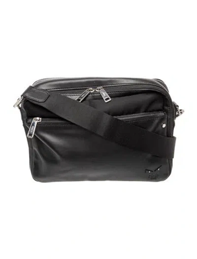 Pre-owned Fendi Nylon Messenger Bag In Black