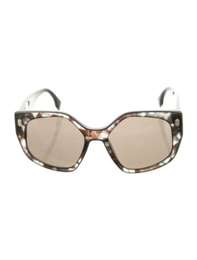 Pre-owned Fendi Oversize Tinted Sunglasses In Grey