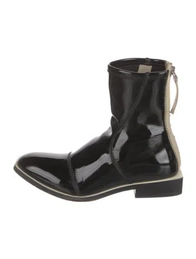 Pre-owned Fendi Patent Leather Boots In Black